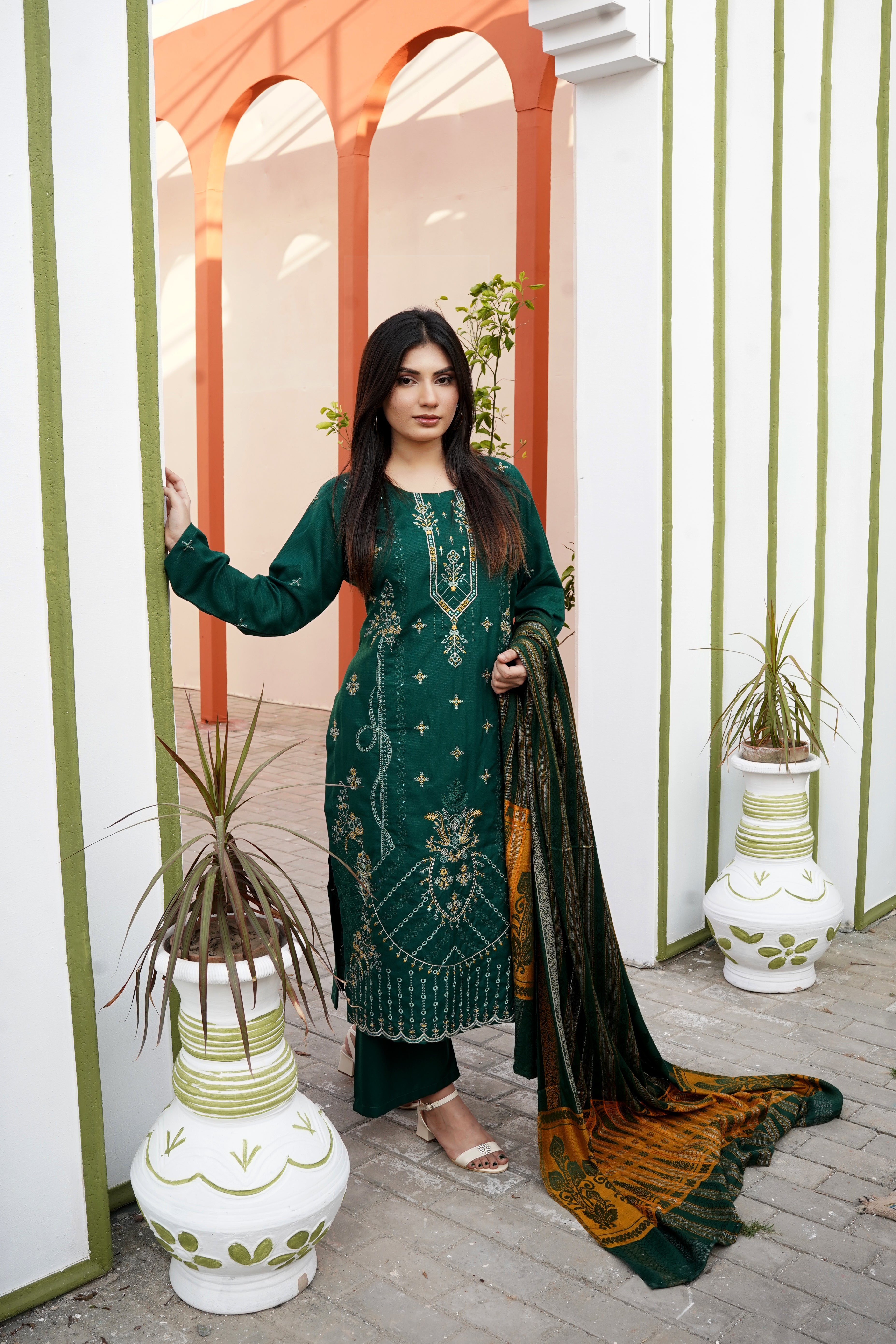 Chamki Dhanak Full Heavy Embroidered 3-Piece Suit
