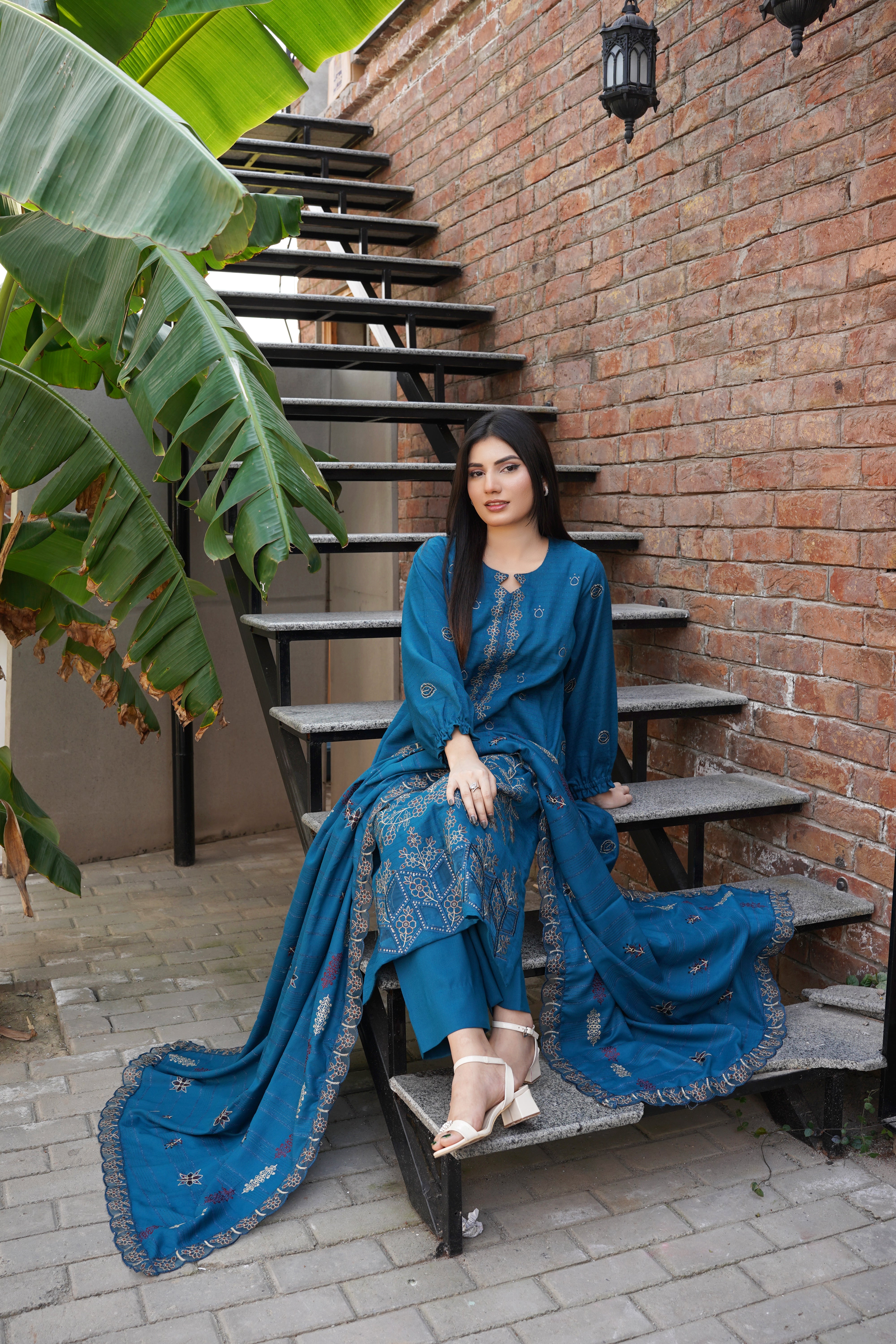 Fancy Jacquard Chamki Embroidered 3-Piece Suit