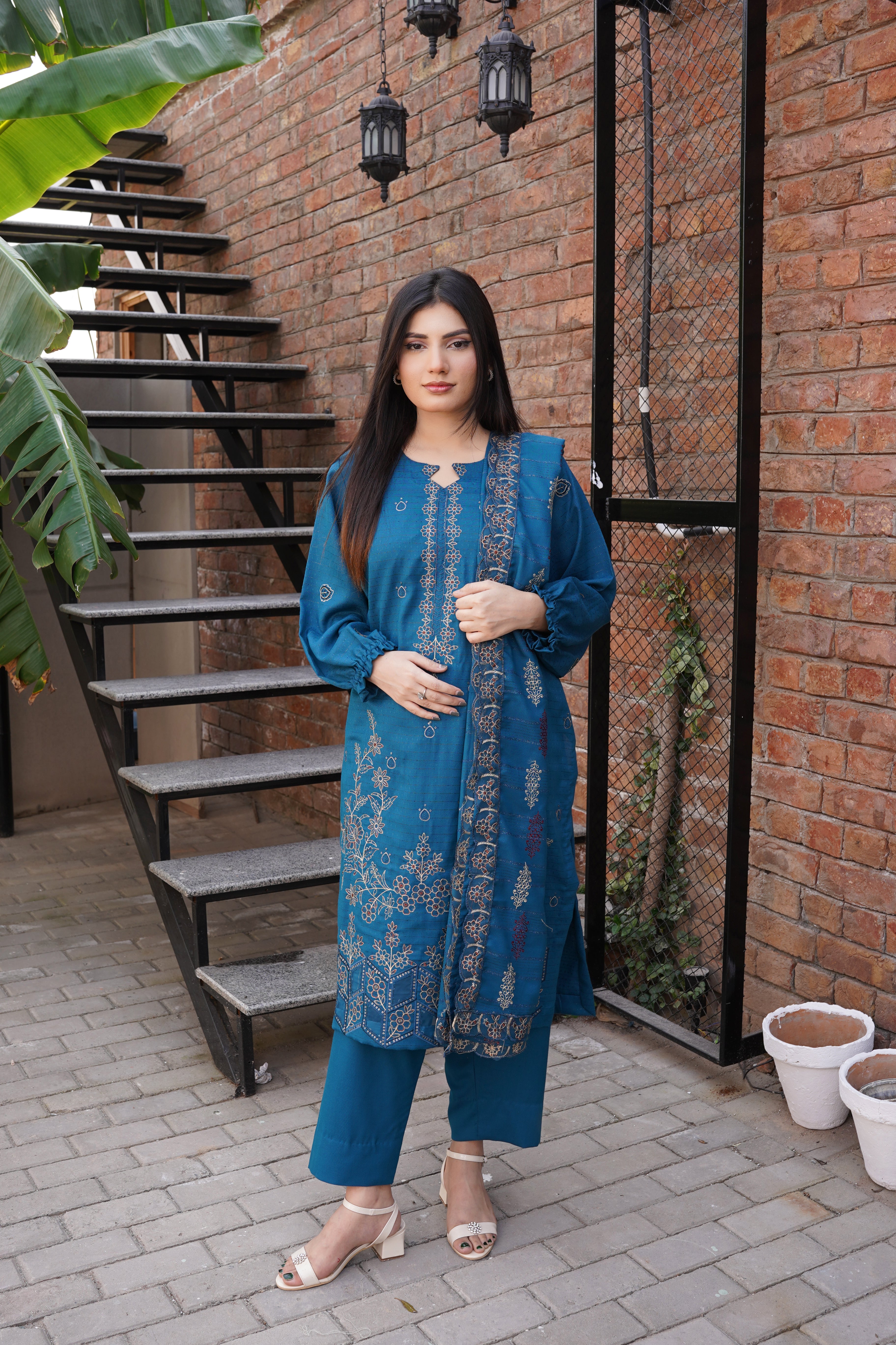 Fancy Jacquard Chamki Embroidered 3-Piece Suit